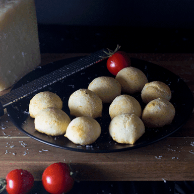 This delicious cheese breads recipe is delicious with any Chef Shamy Butter