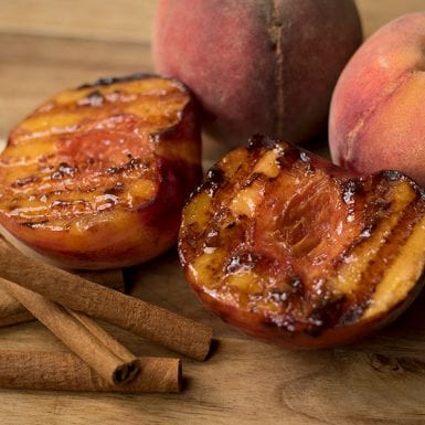 Cinnamon Grilled Peaches Recipe