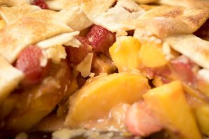 Peach Strawberry Pie