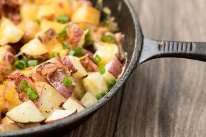 Baked Garlic Cheesy Potatoes