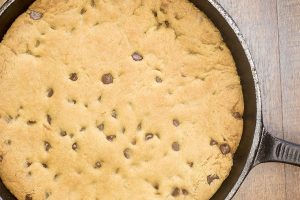 Vanilla Chocolate Chip Cookie Skillet