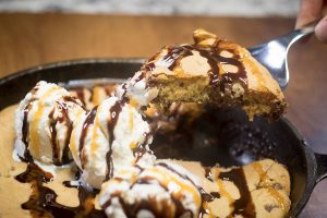 Vanilla Chocolate Chip Cookie Skillet