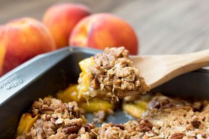 Vanilla Pecan Peach Crisp