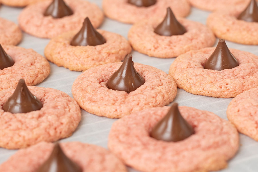 Strawberry Blossom Cookies