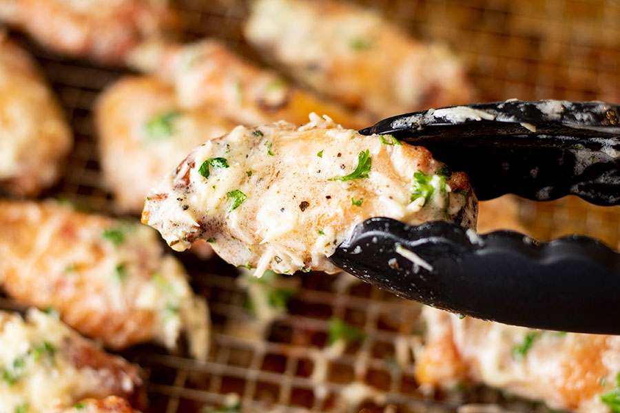 Garlic Parmesan Baked Chicken Wings