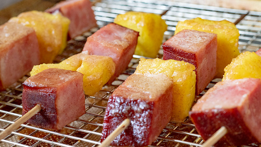 Oven Baked Ham and Pineapple Skewers