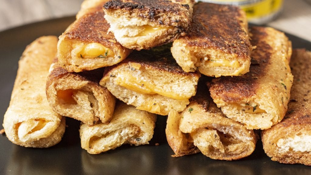 Garlic Butter Grilled Cheese Rollups